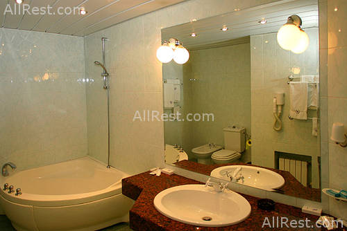 Cosmos Hotel 8